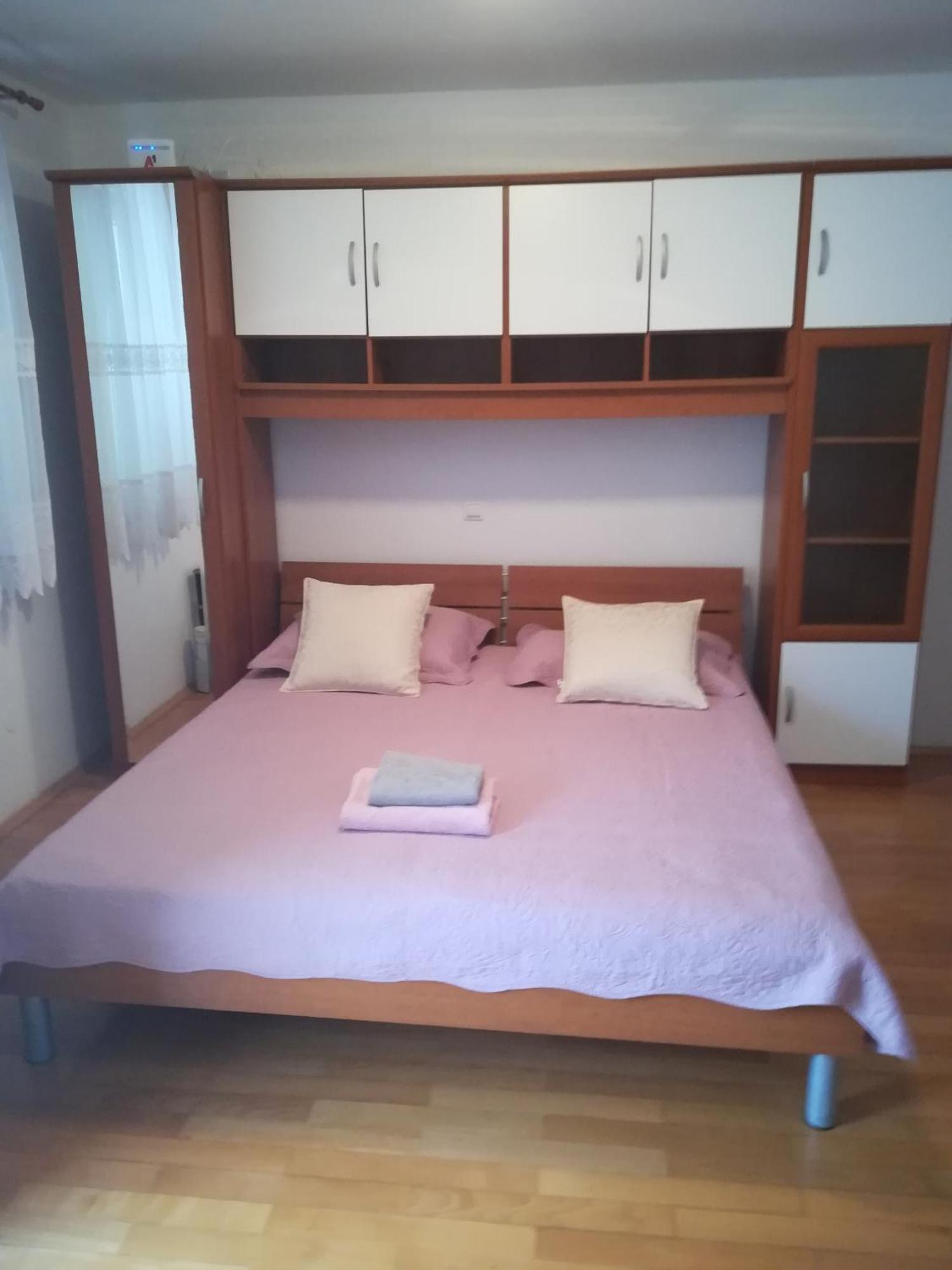 Apartments By The Sea Novalja, Pag - 17973 Pokoj fotografie